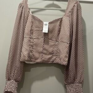 ￼abercrombie long sleeve crop top 127